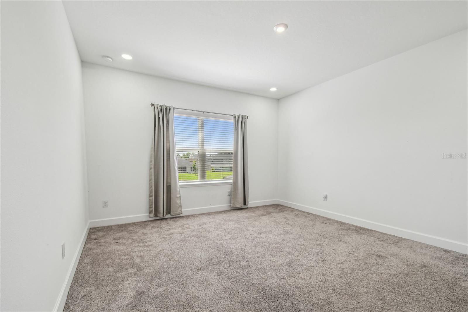 Image 65 of 100 For 7024 Bradbury Circle