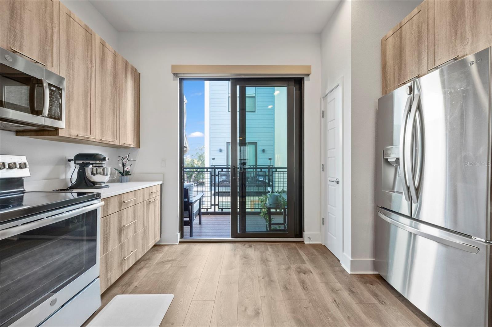 Image 13 of 53 For 4810 Mcelroy Avenue 28