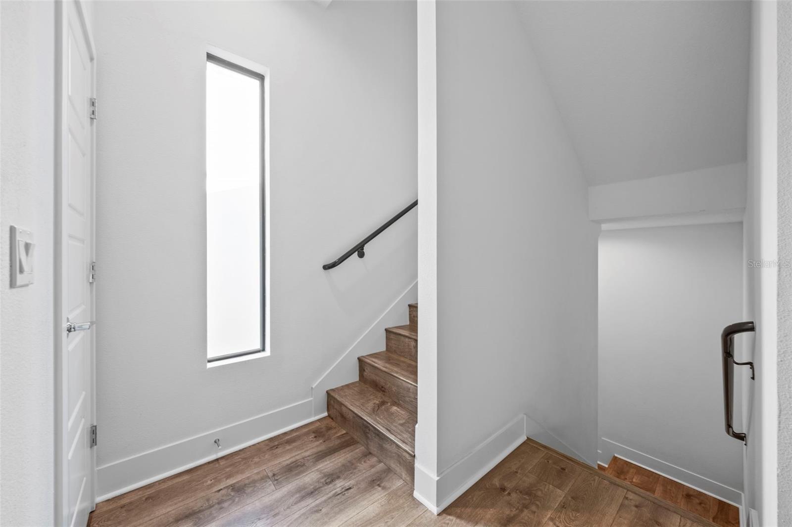 Image 24 of 53 For 4810 Mcelroy Avenue 28