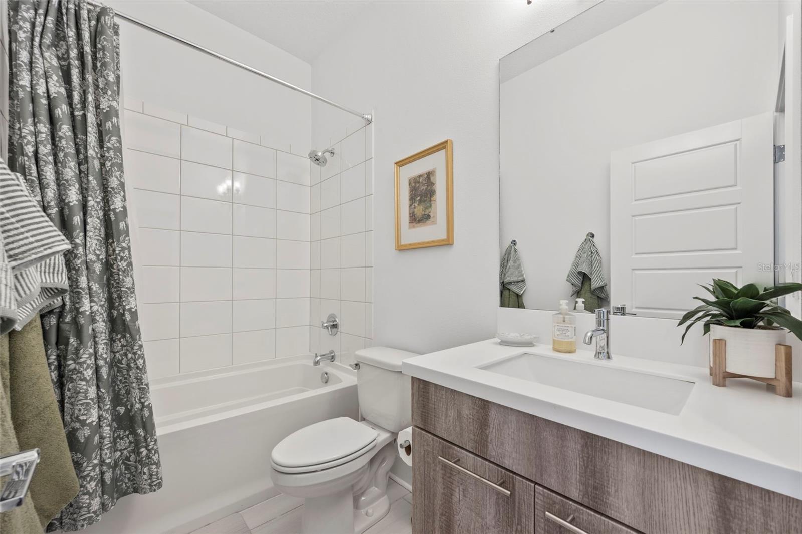 Image 29 of 53 For 4810 Mcelroy Avenue 28