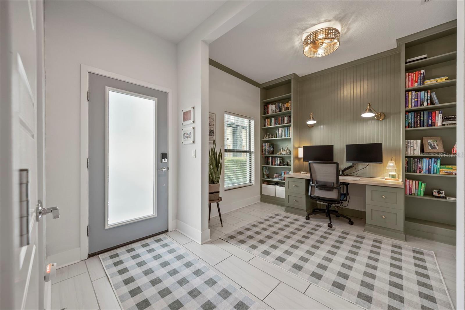 Image 3 of 53 For 4810 Mcelroy Avenue 28