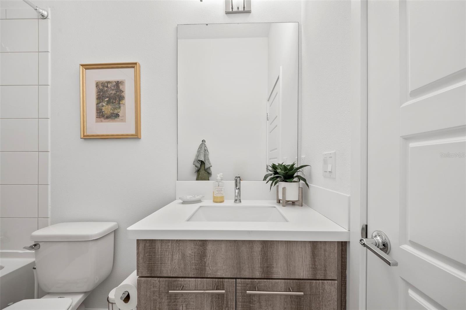 Image 30 of 53 For 4810 Mcelroy Avenue 28