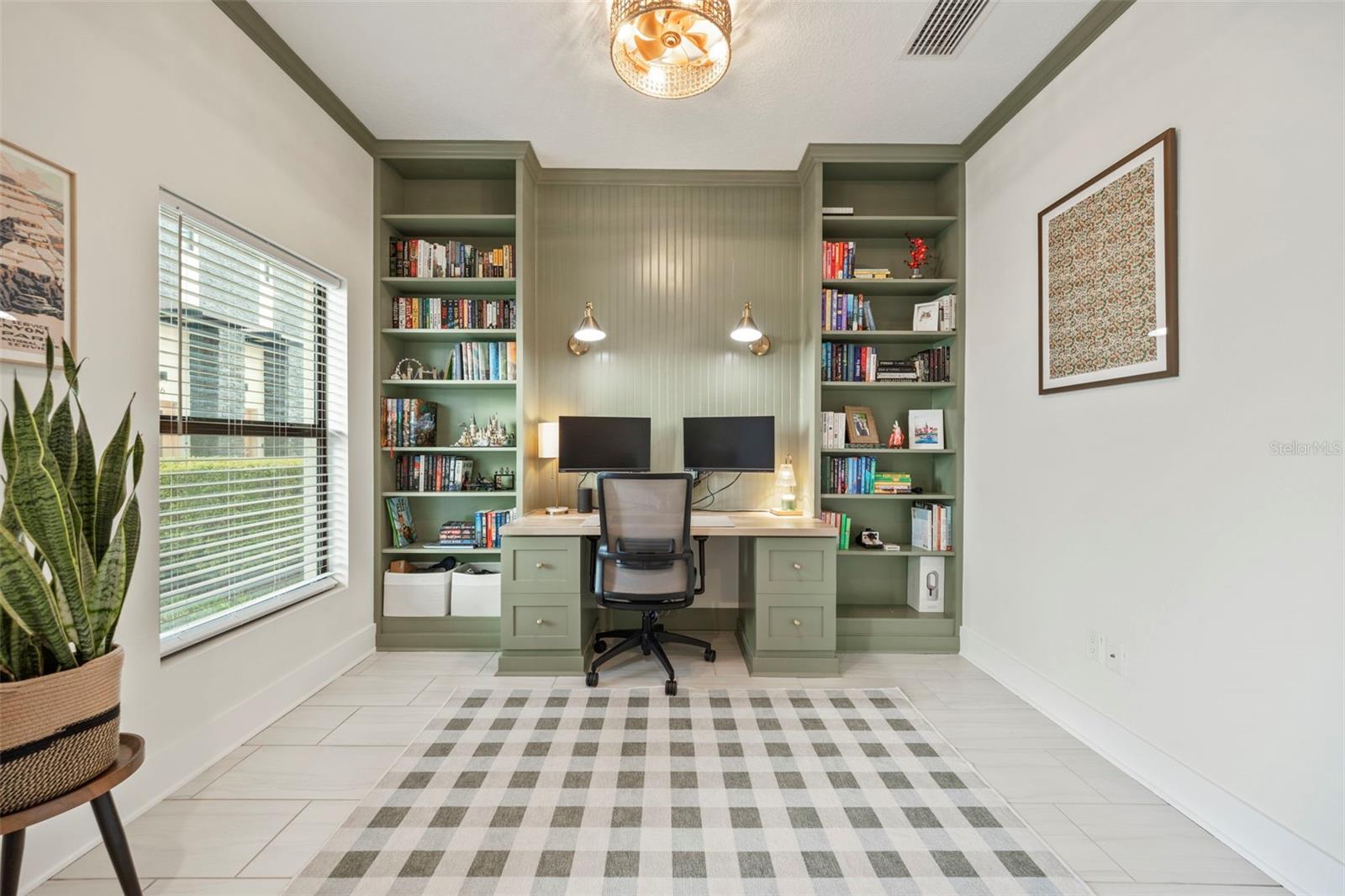 Image 5 of 53 For 4810 Mcelroy Avenue 28