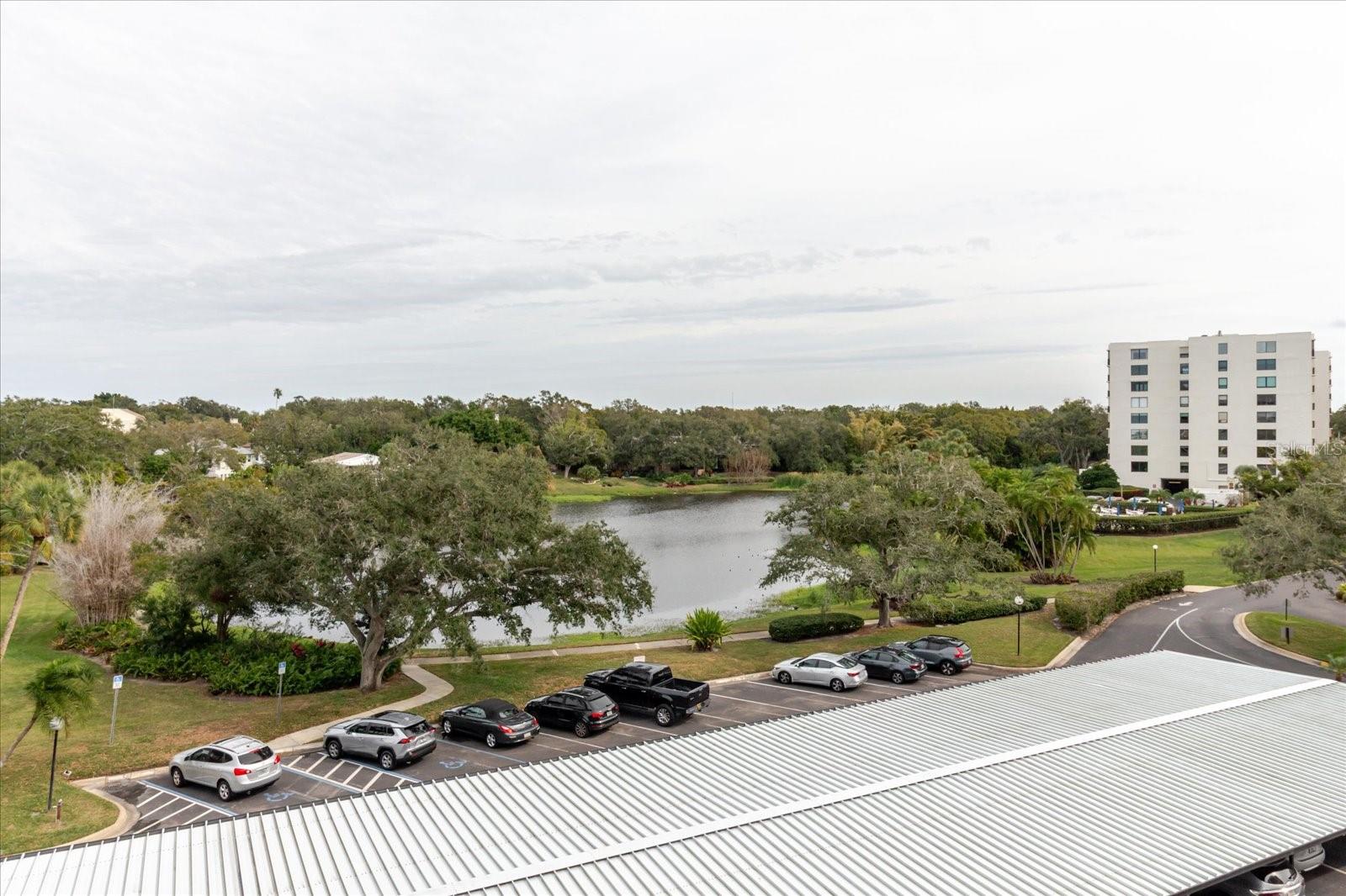 Image 11 of 60 For 100 Oakmont Lane 507