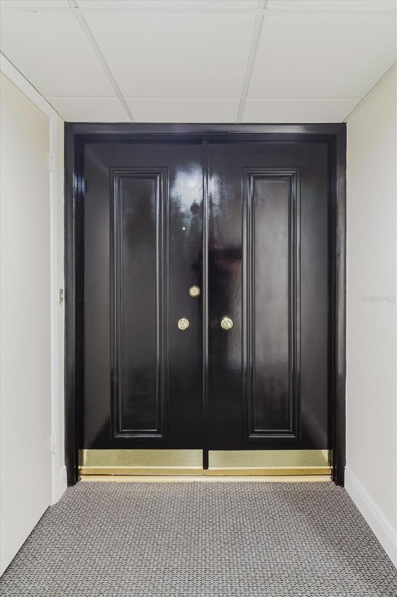 Image 3 of 60 For 100 Oakmont Lane 507