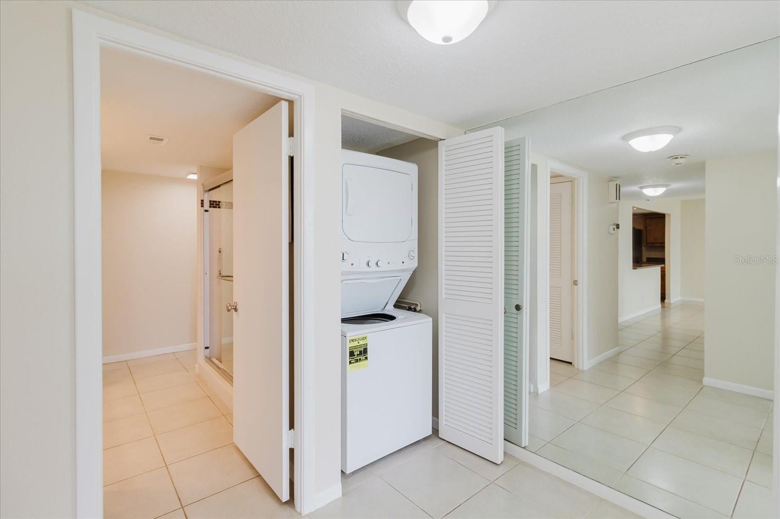 Image 41 of 60 For 100 Oakmont Lane 507