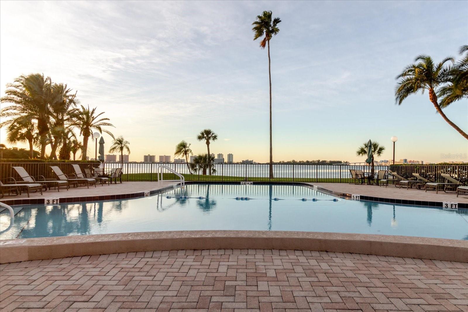 Image 47 of 60 For 100 Oakmont Lane 507