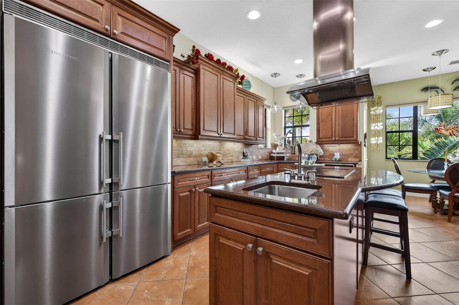 Image 11 of 72 For 4401 38th Street S