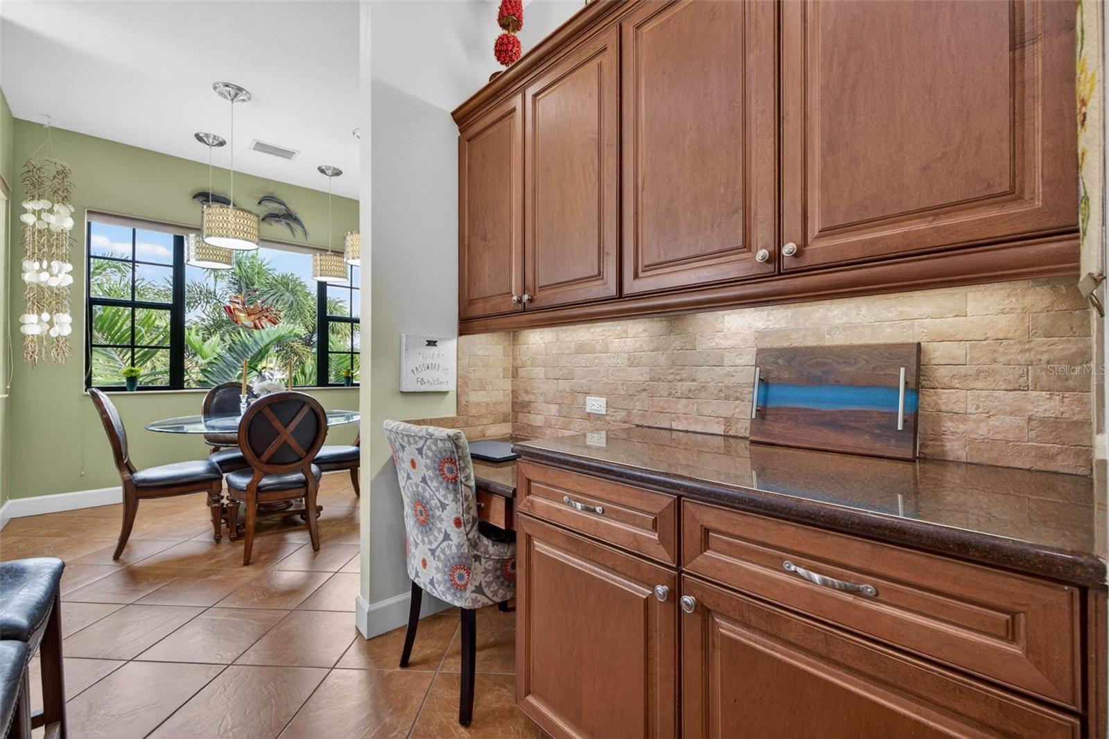 Image 12 of 72 For 4401 38th Street S