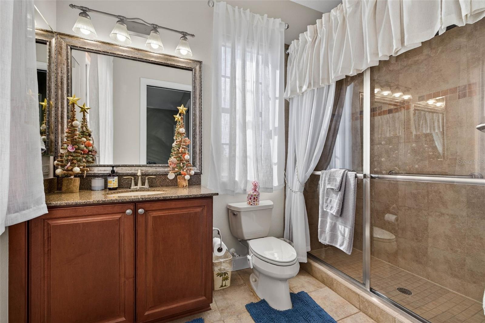 Image 18 of 72 For 4401 38th Street S