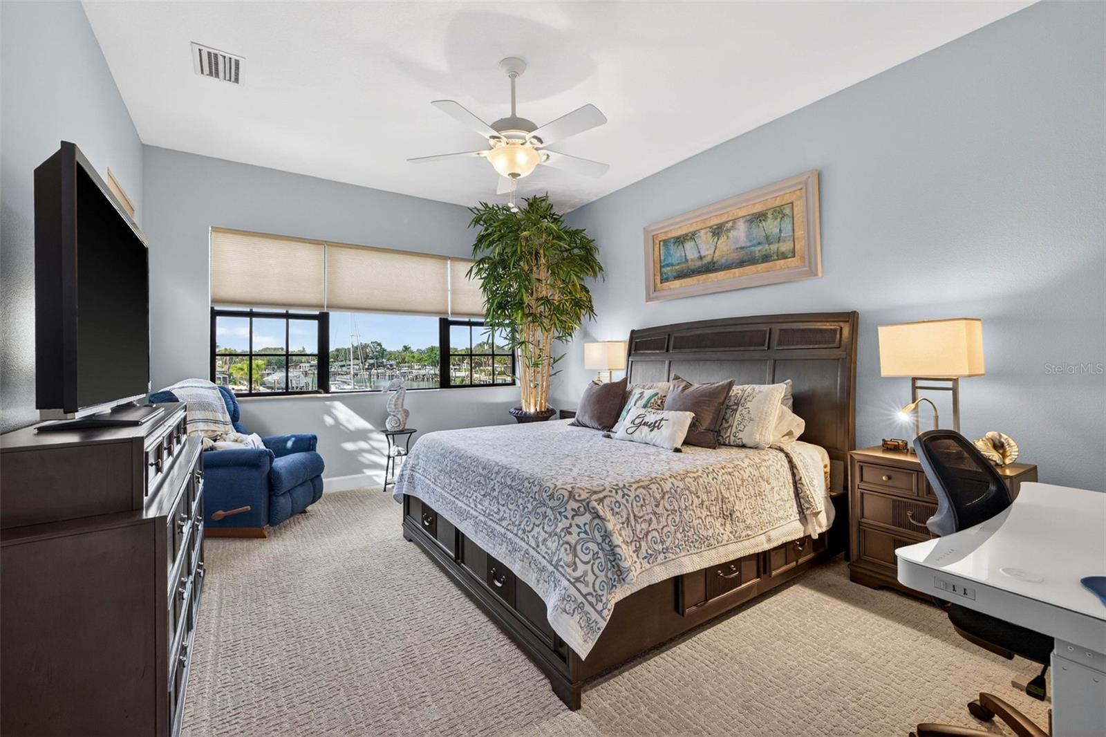 Image 19 of 72 For 4401 38th Street S