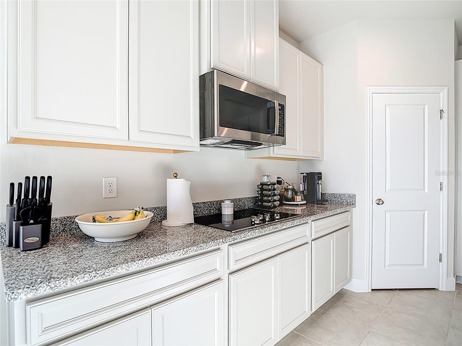 Image 13 of 70 For 35428 Crescent Creek Drive