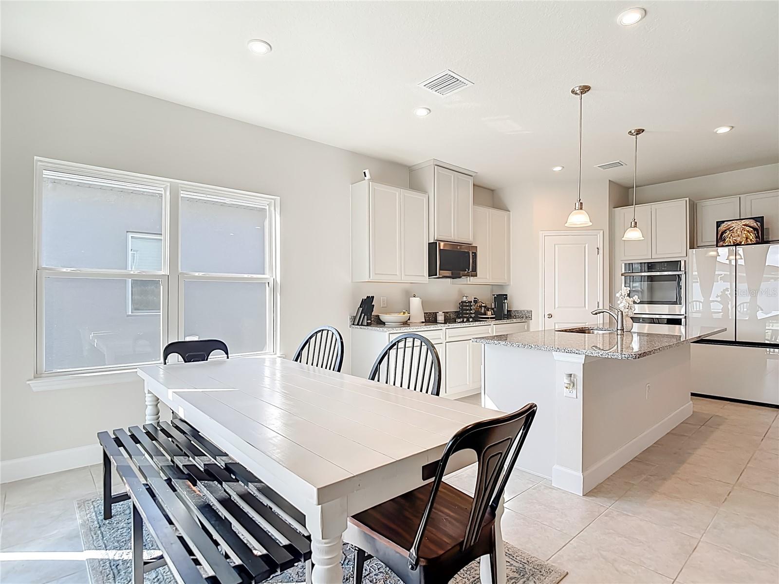 Image 17 of 70 For 35428 Crescent Creek Drive