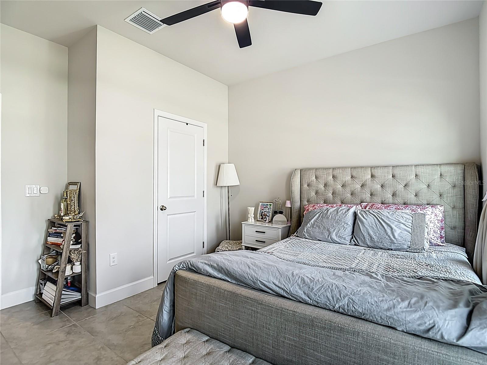 Image 34 of 70 For 35428 Crescent Creek Drive