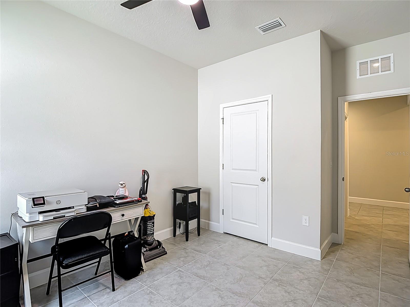 Image 40 of 70 For 35428 Crescent Creek Drive