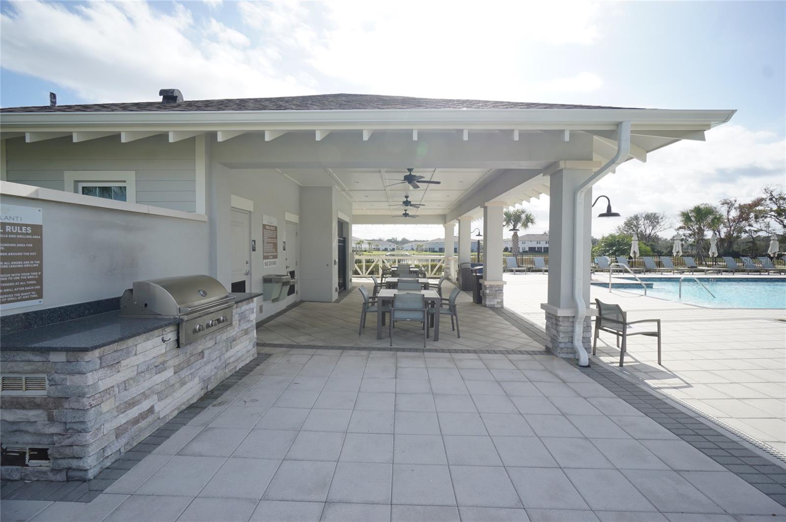 Image 24 of 26 For 25967 Woven Wicker Bend