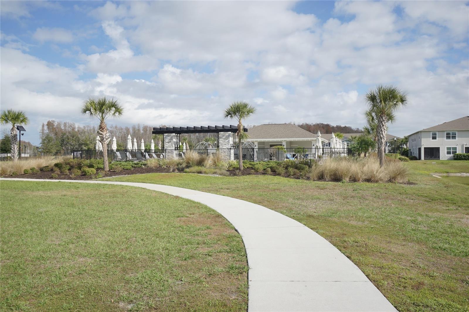 Image 26 of 26 For 25967 Woven Wicker Bend