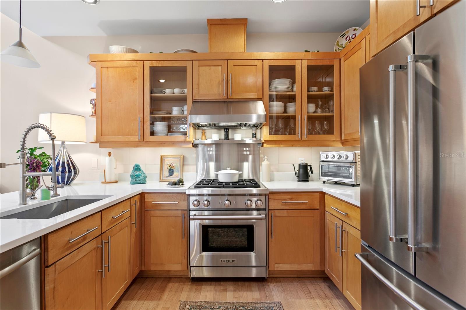 Image 26 of 75 For 328 Inner Harbour Circle