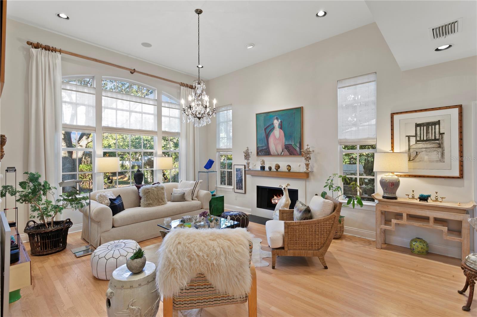 Image 5 of 75 For 328 Inner Harbour Circle