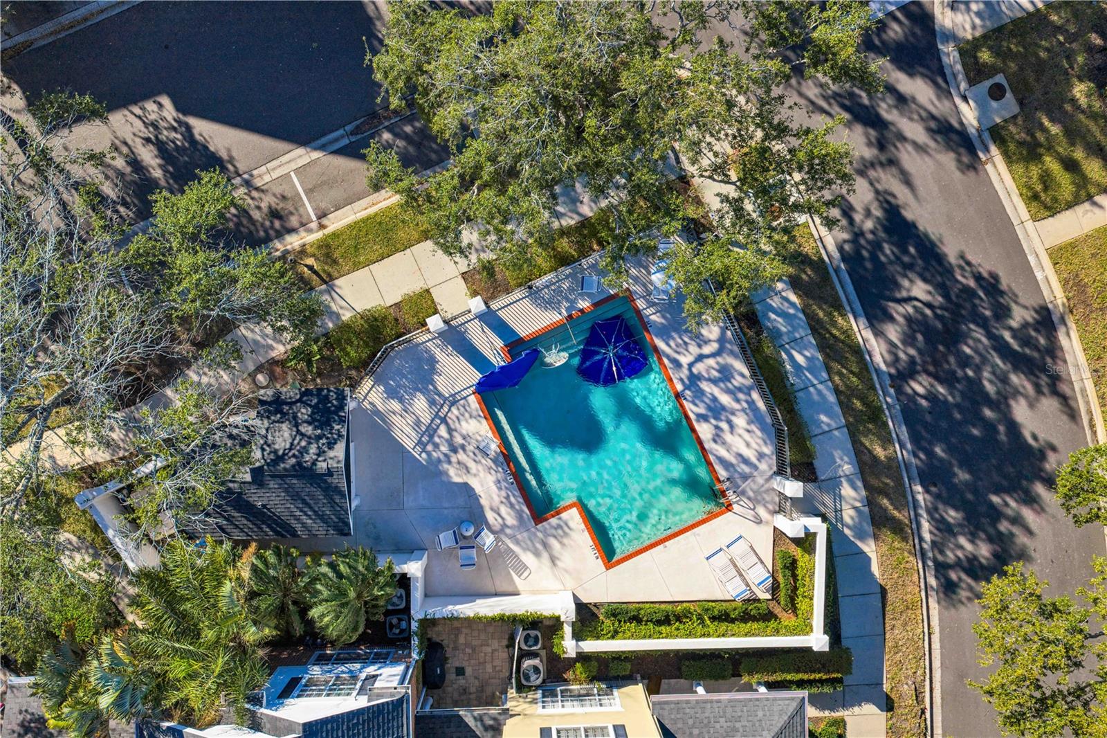 Image 53 of 75 For 328 Inner Harbour Circle