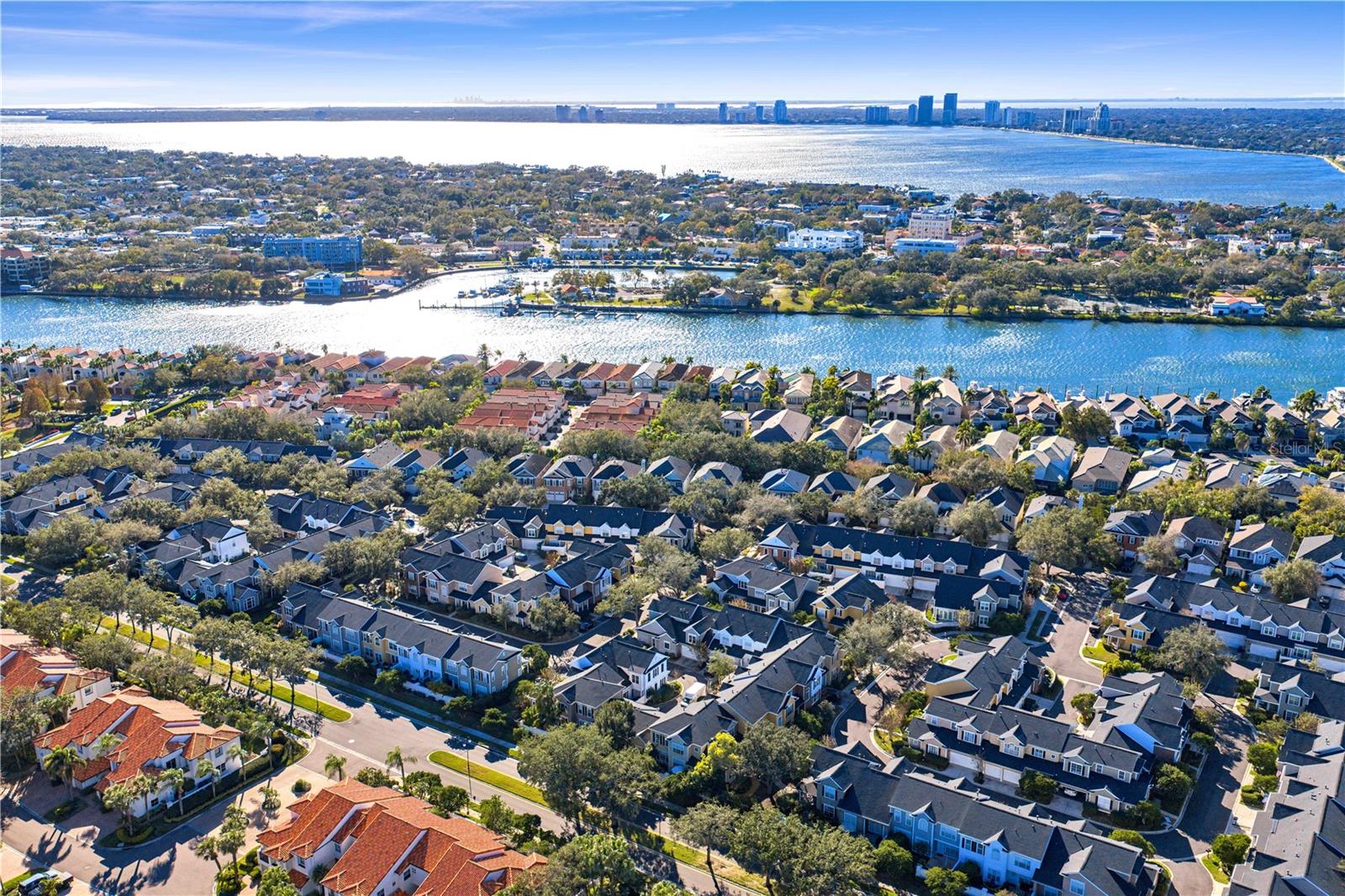 Image 72 of 75 For 328 Inner Harbour Circle