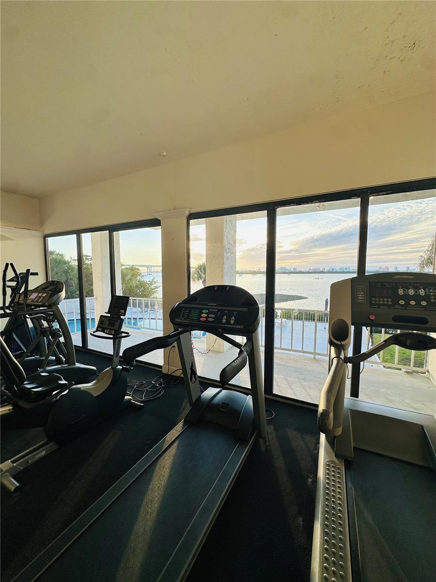 Image 16 of 24 For 500 Osceola Avenue 502