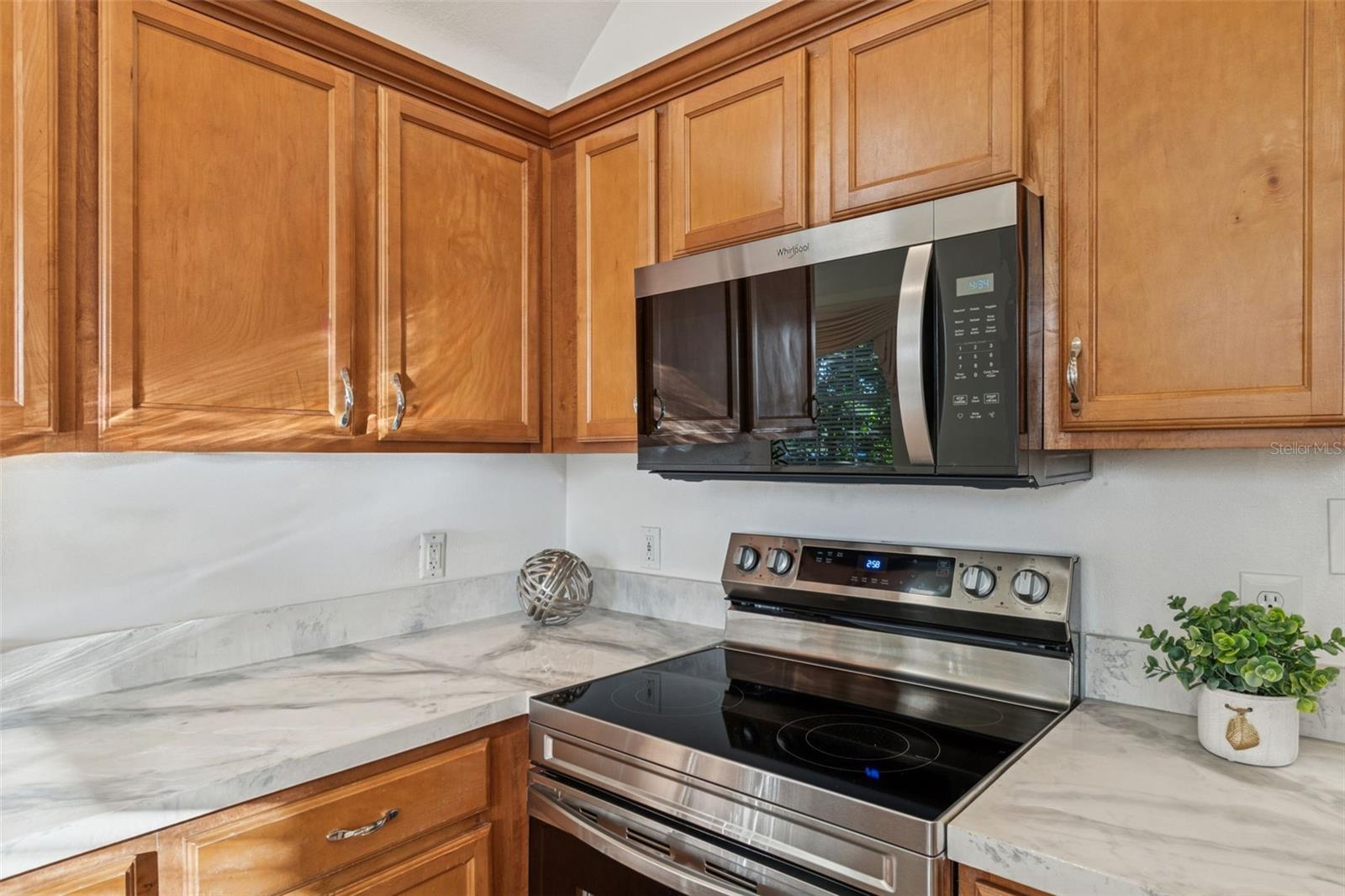 Image 17 of 46 For 1604 Fieldfare Court