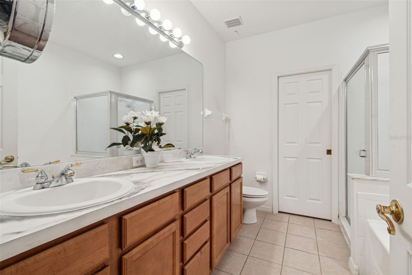 Image 24 of 46 For 1604 Fieldfare Court