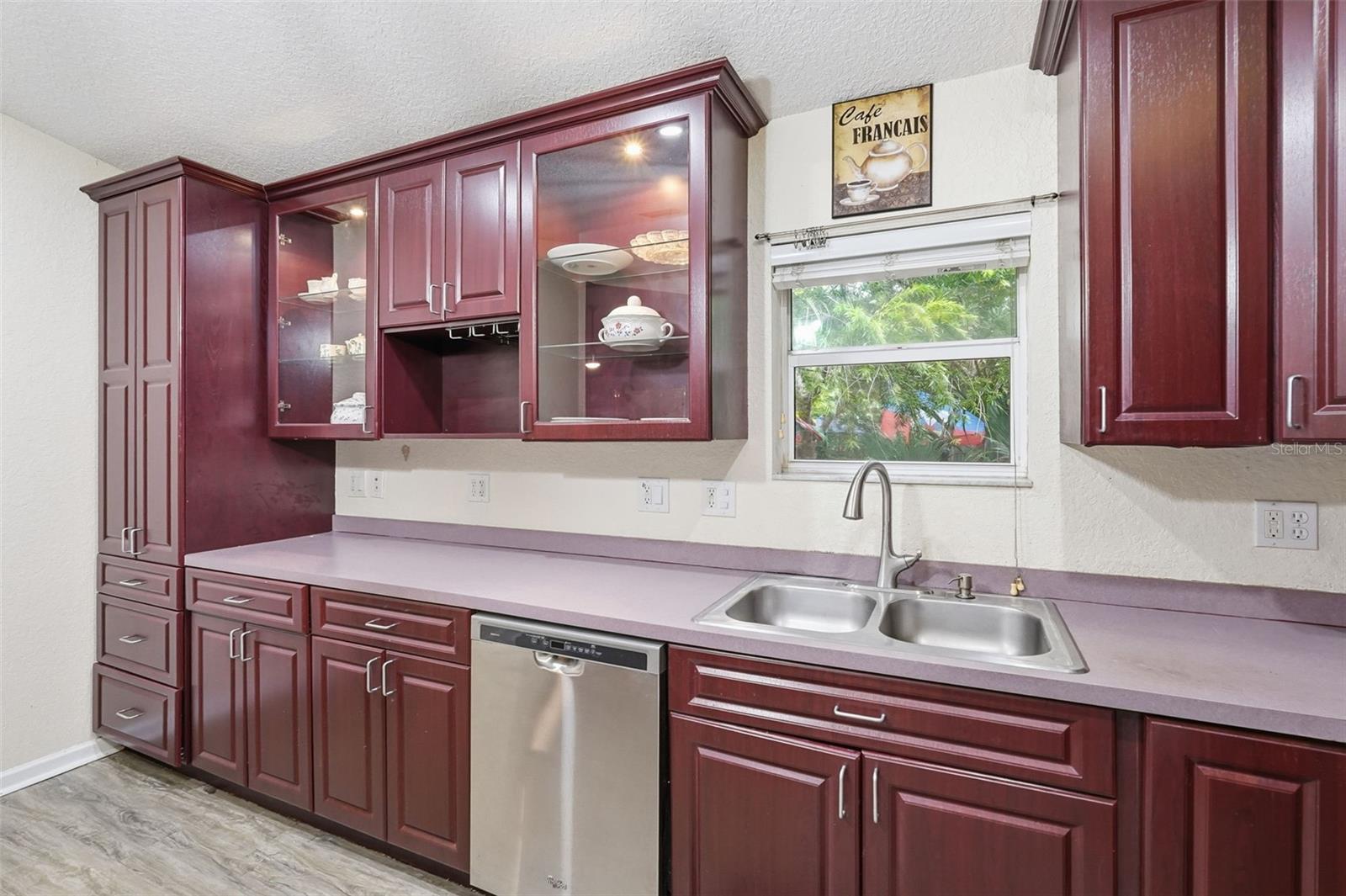 Image 11 of 56 For 2620 49th Avenue N