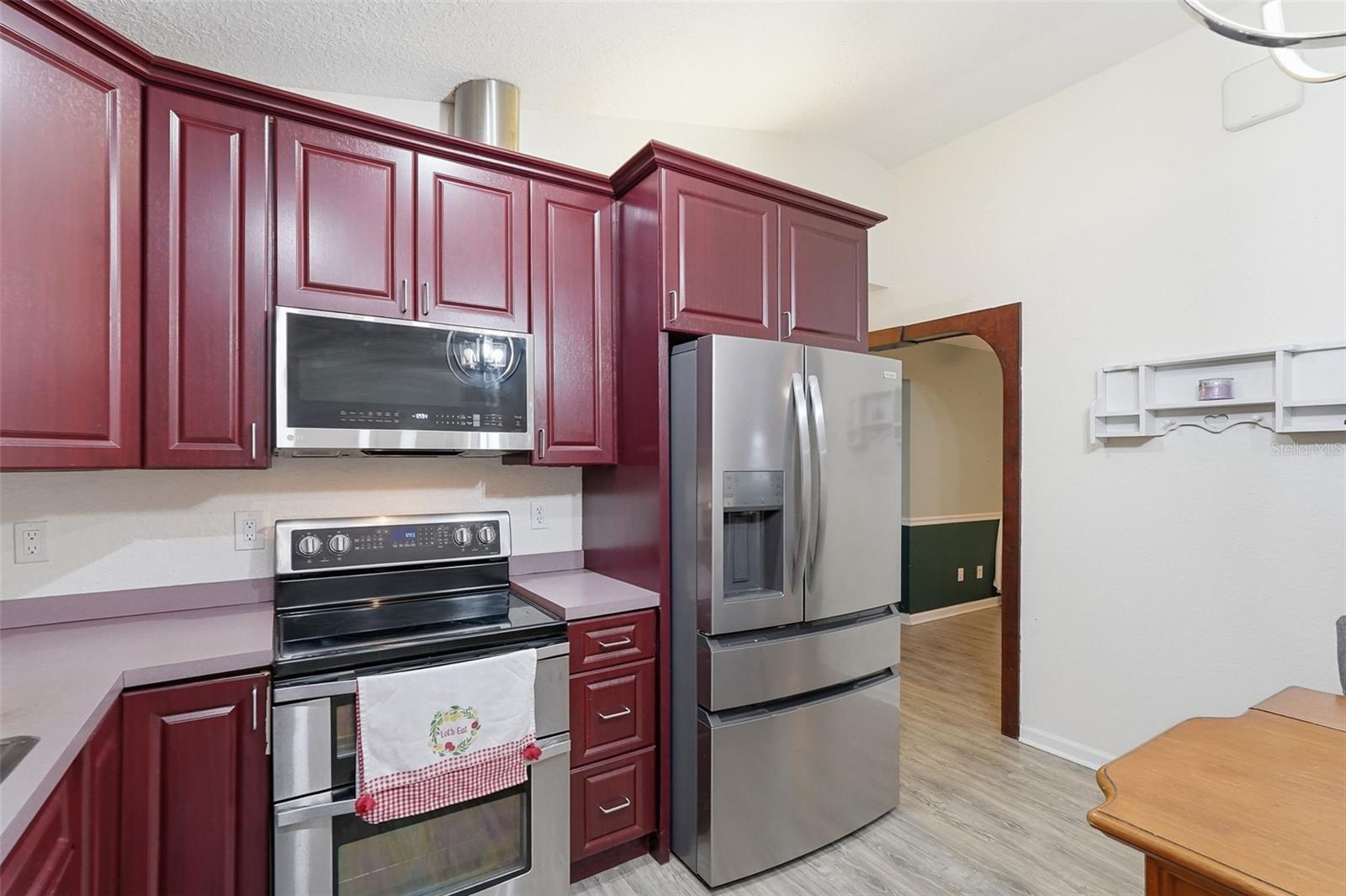 Image 15 of 56 For 2620 49th Avenue N