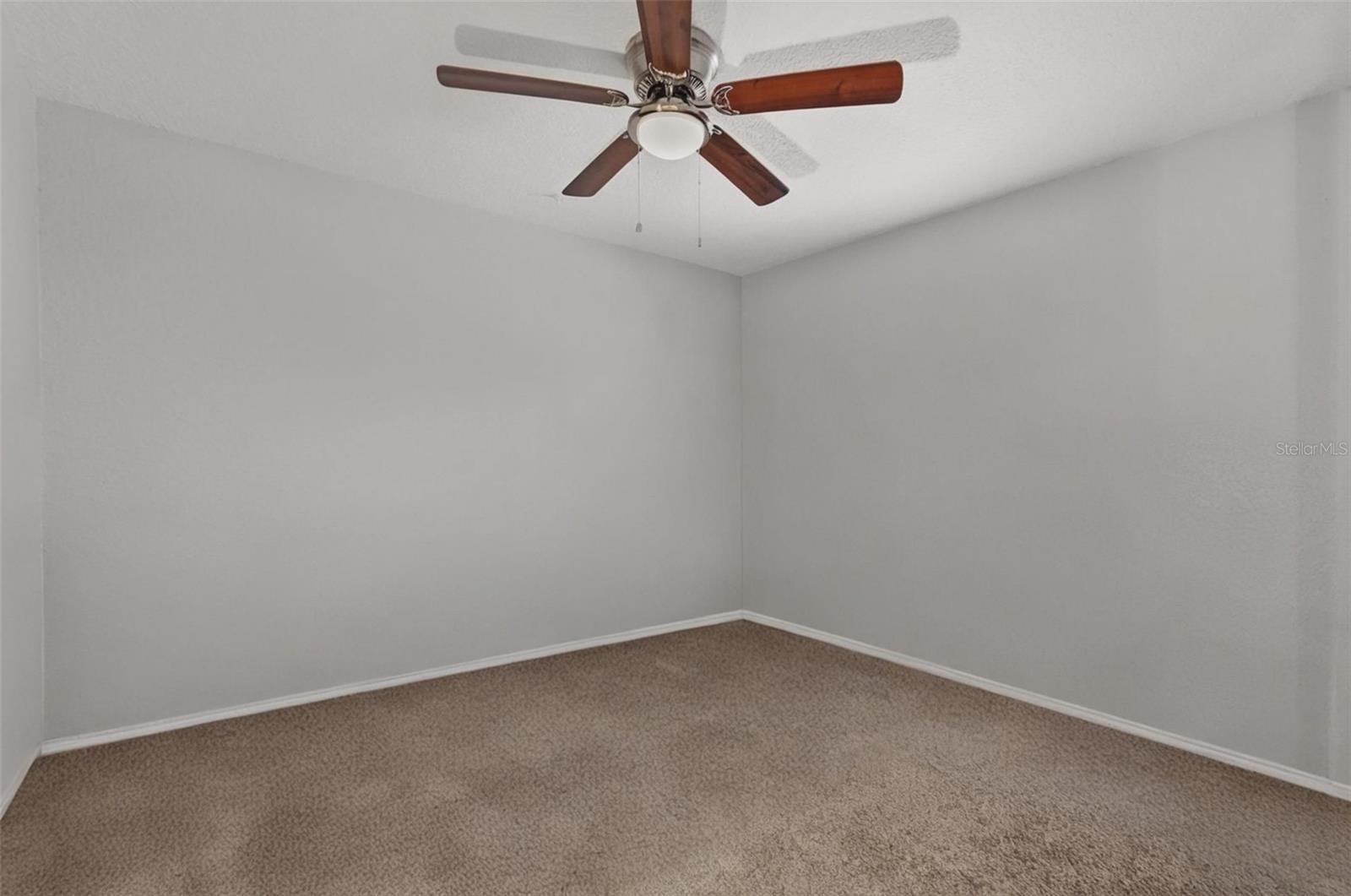 Image 27 of 56 For 2620 49th Avenue N