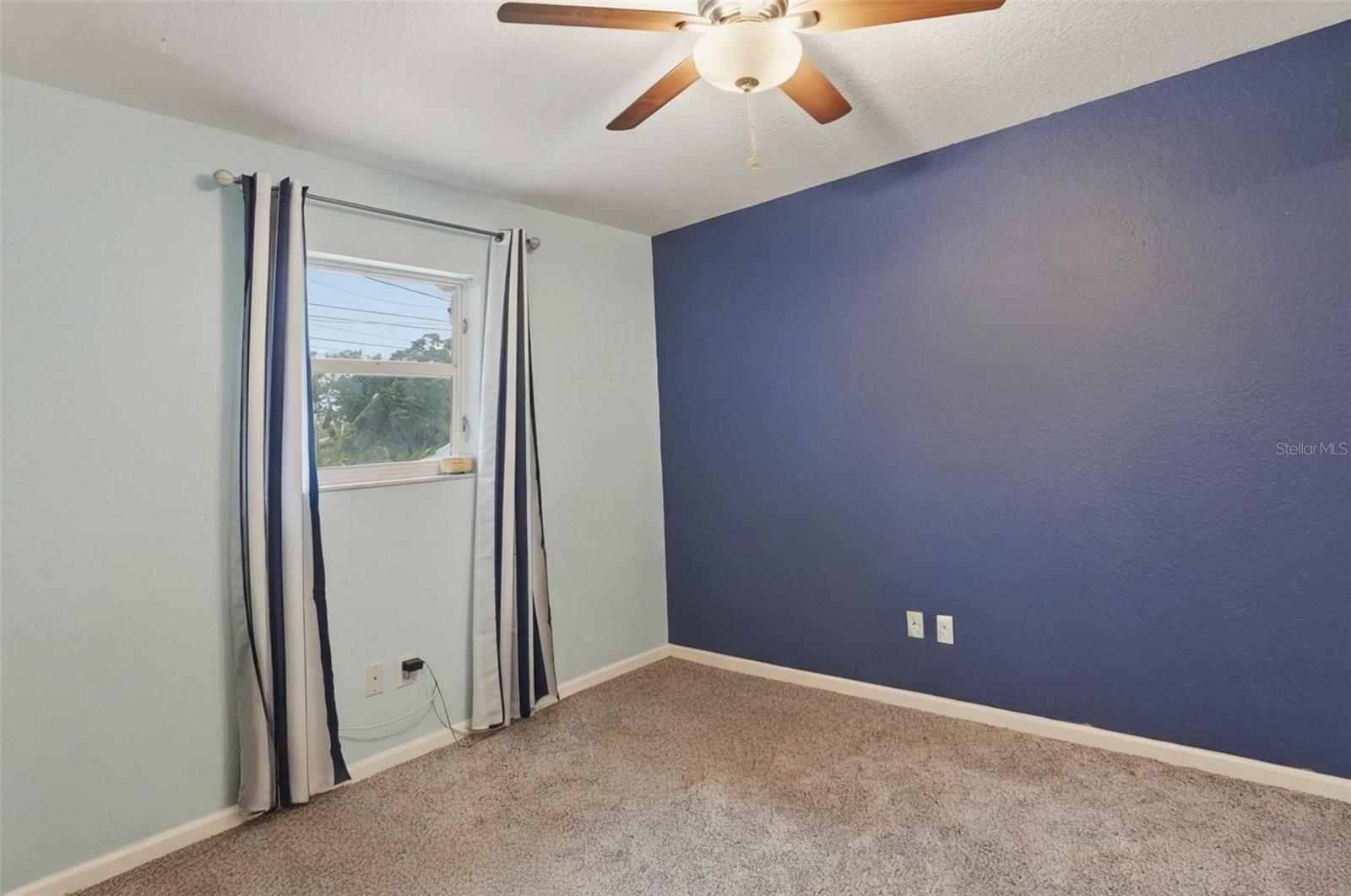 Image 38 of 56 For 2620 49th Avenue N