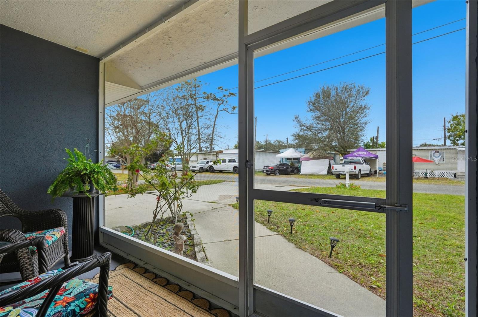 Image 39 of 56 For 2620 49th Avenue N