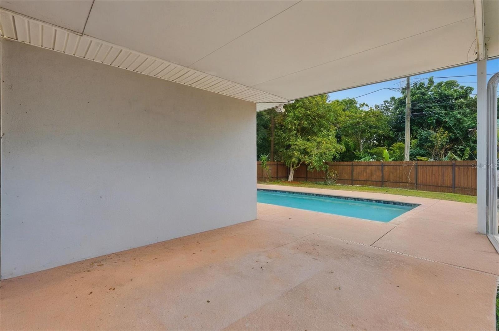 Image 44 of 56 For 2620 49th Avenue N