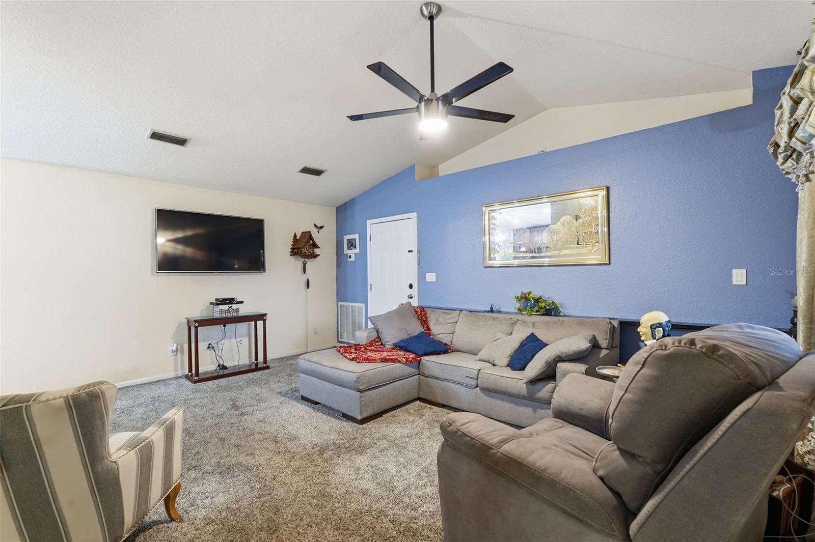 Image 7 of 56 For 2620 49th Avenue N