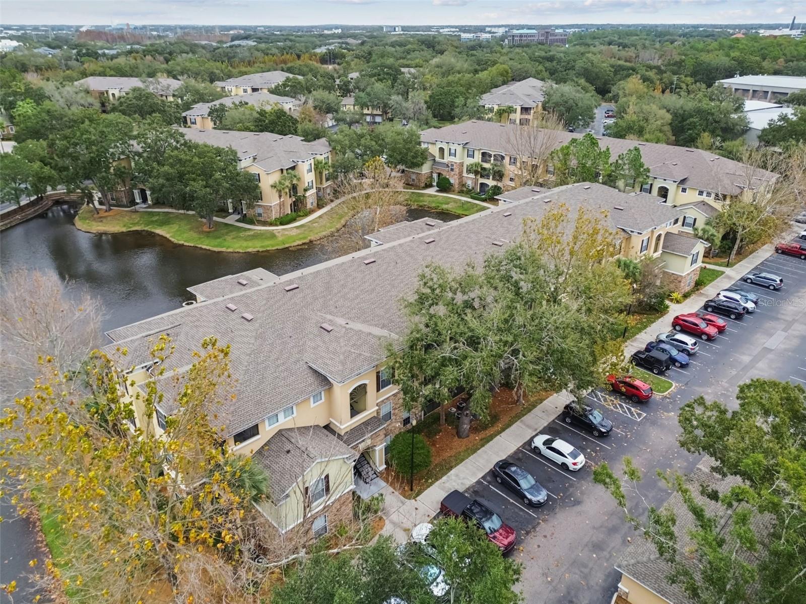 Image 41 of 95 For 10209 Courtney Palms Boulevard 101