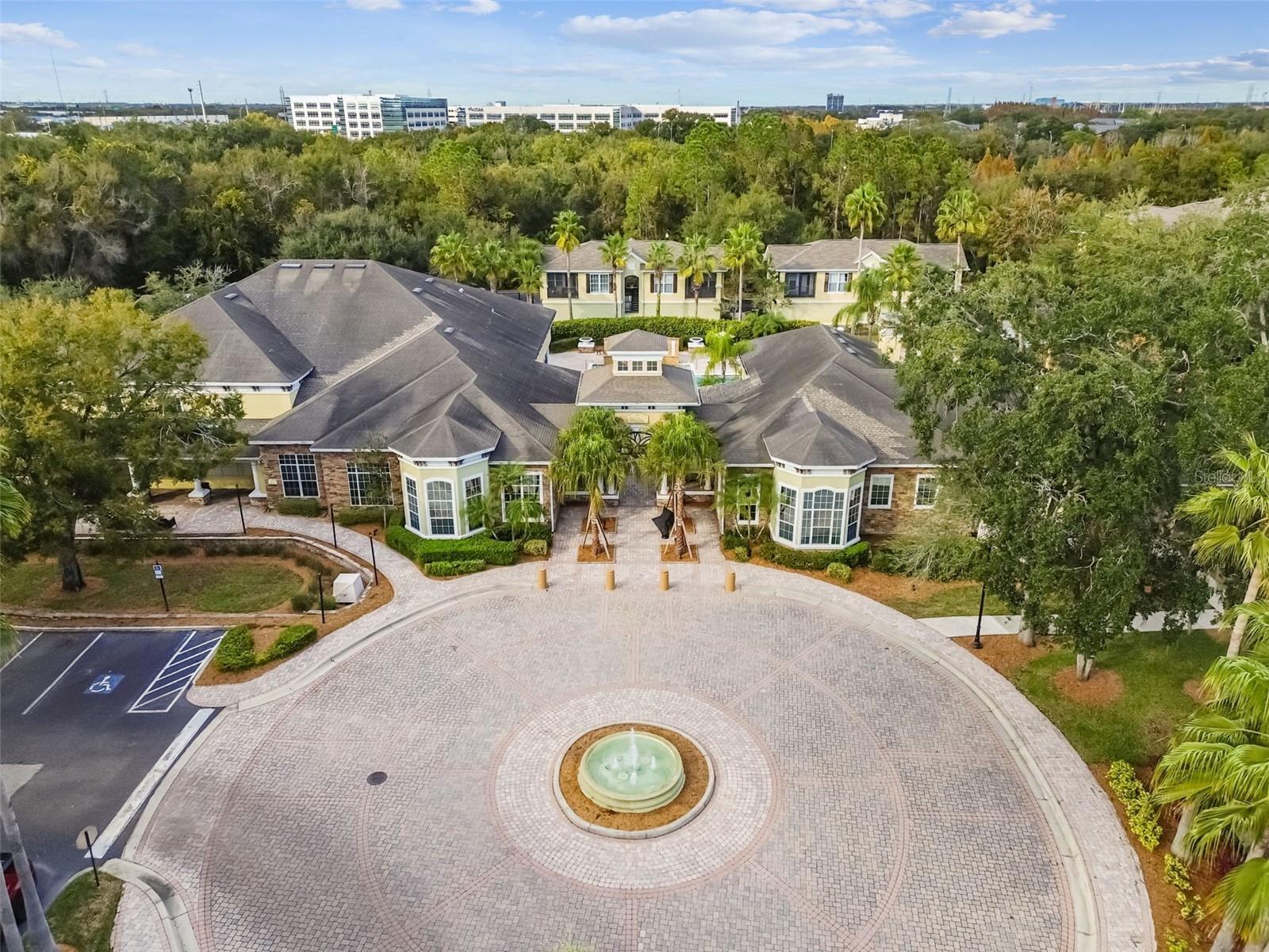 Image 67 of 95 For 10209 Courtney Palms Boulevard 101