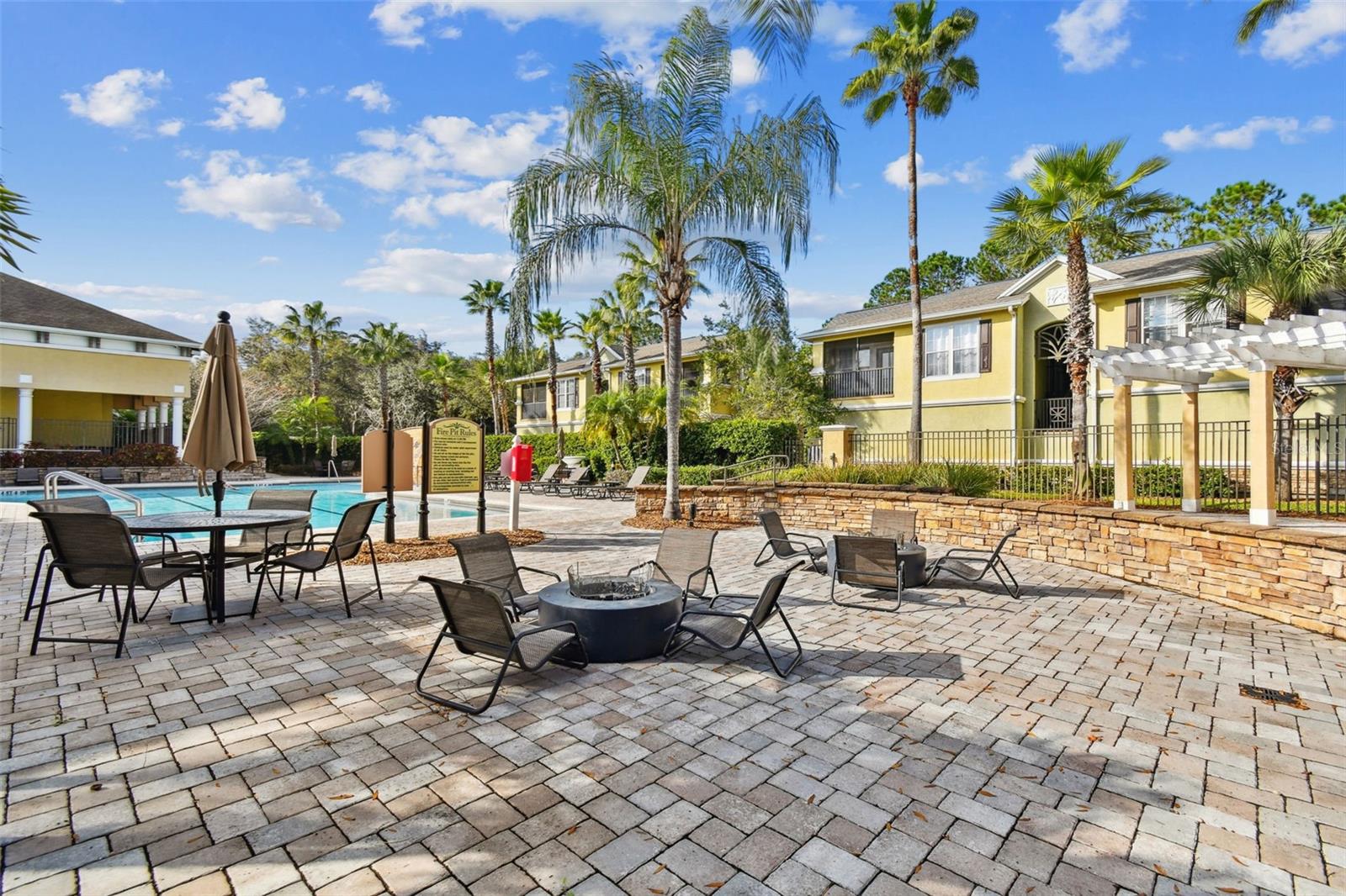 Image 75 of 95 For 10209 Courtney Palms Boulevard 101