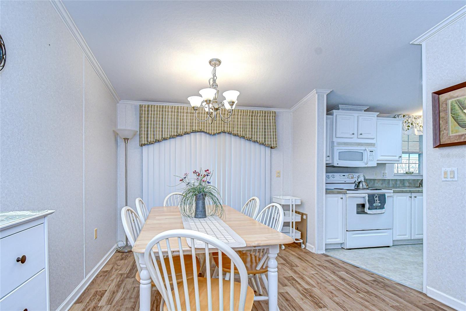 Image 17 of 69 For 3337 Dawns Dell