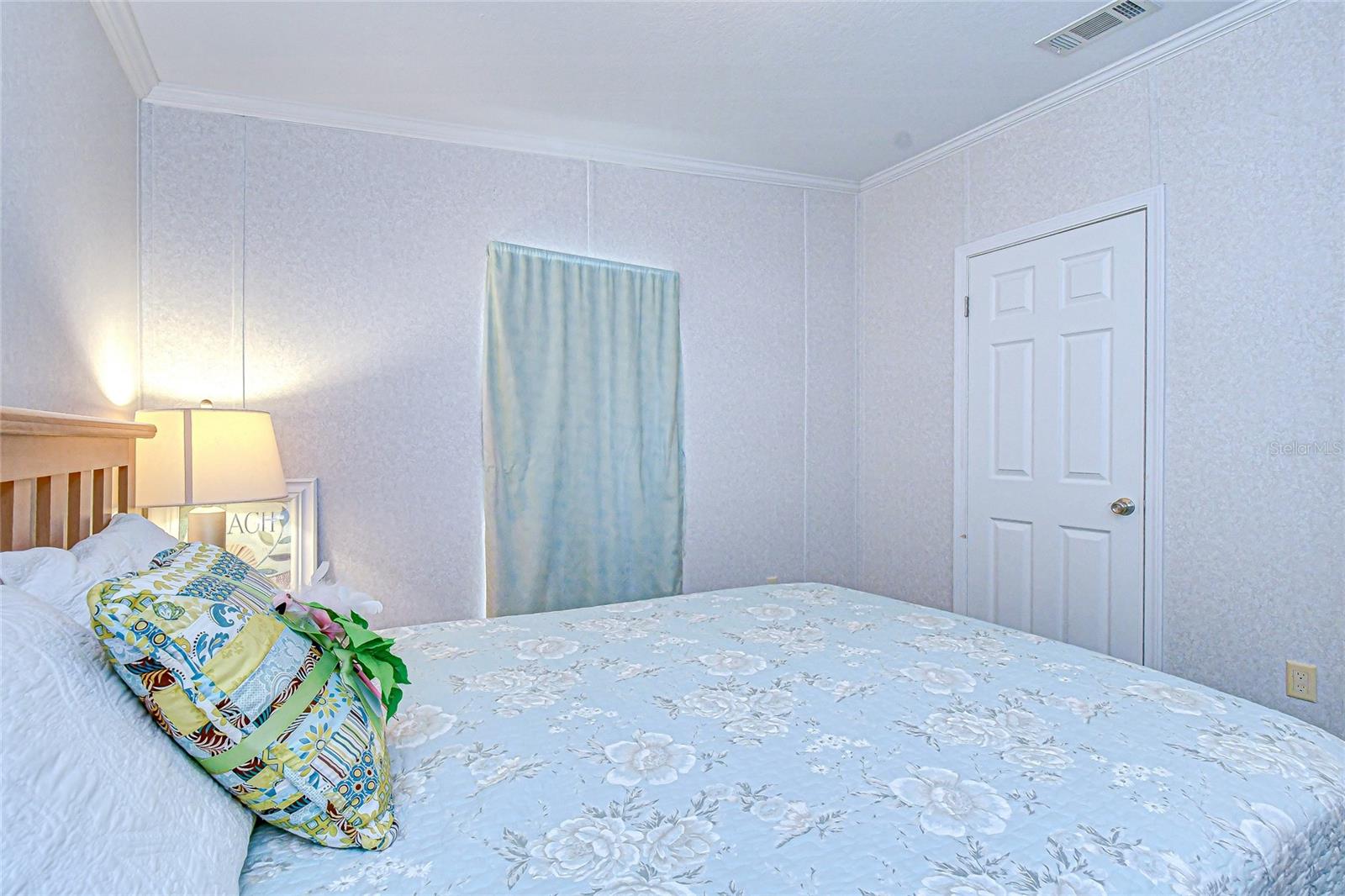 Image 36 of 69 For 3337 Dawns Dell