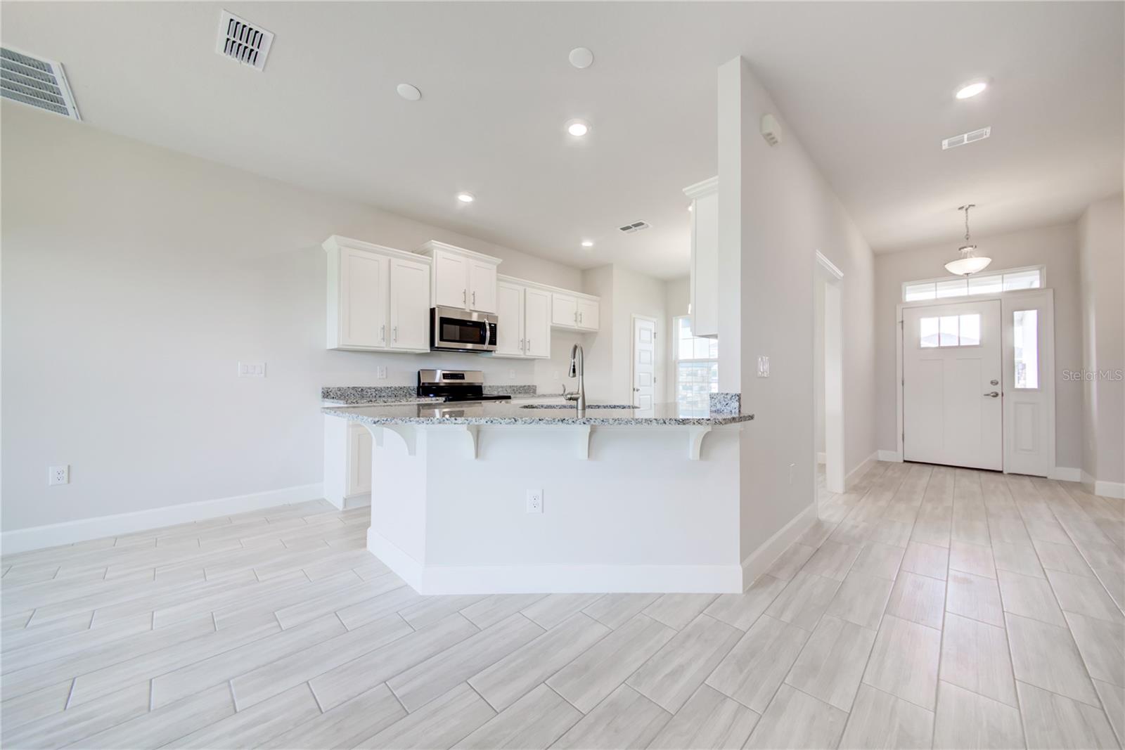 Image 14 of 25 For 16437 66th Lane East