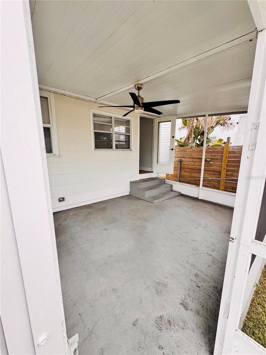 Image 27 of 28 For 2837 18th Avenue N