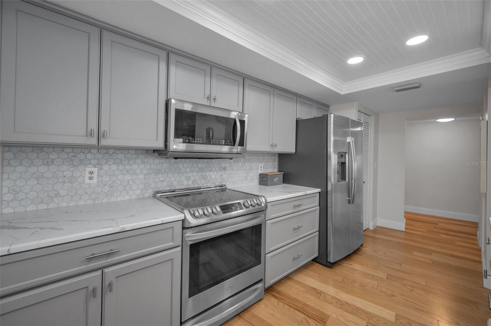 Image 16 of 47 For 55 Rogers Street 203