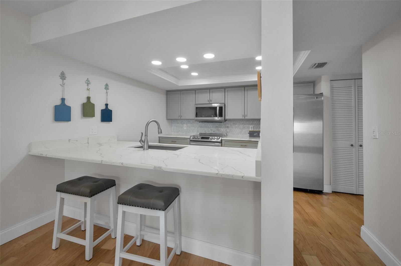 Image 18 of 47 For 55 Rogers Street 203