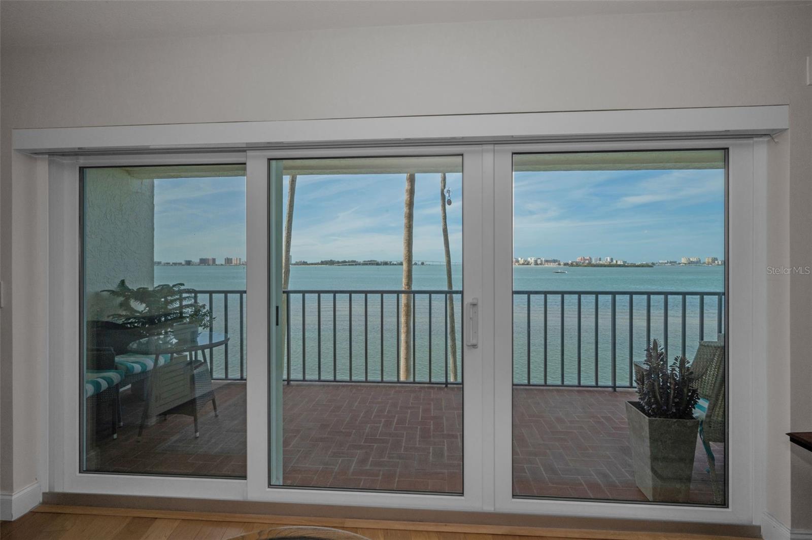 Image 25 of 47 For 55 Rogers Street 203