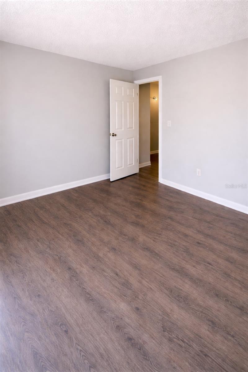 Image 11 of 11 For 7520 Needle Leaf Place 40