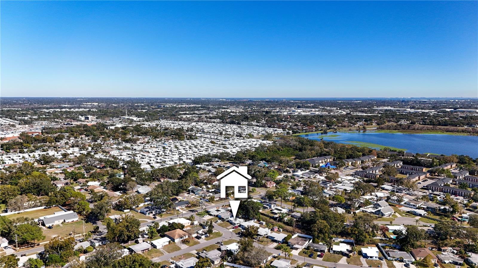 Listing photo id 16 for 12115 104th Street