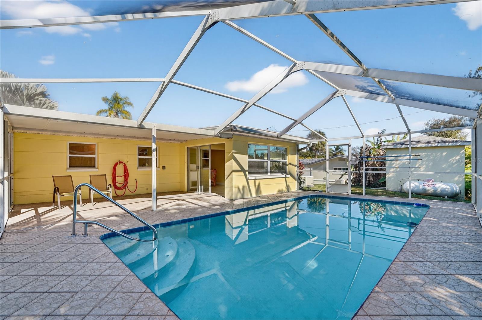 Image 27 of 39 For 2962 8th Avenue Sw