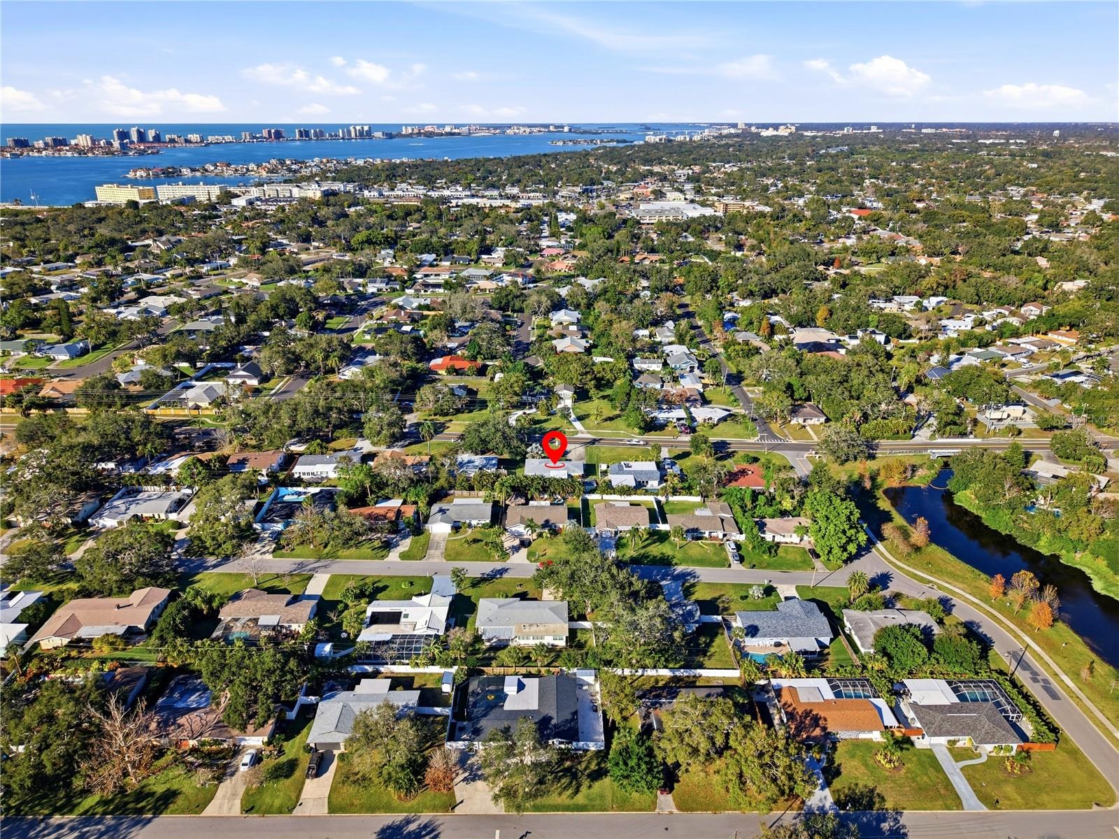 Image 36 of 39 For 2962 8th Avenue Sw