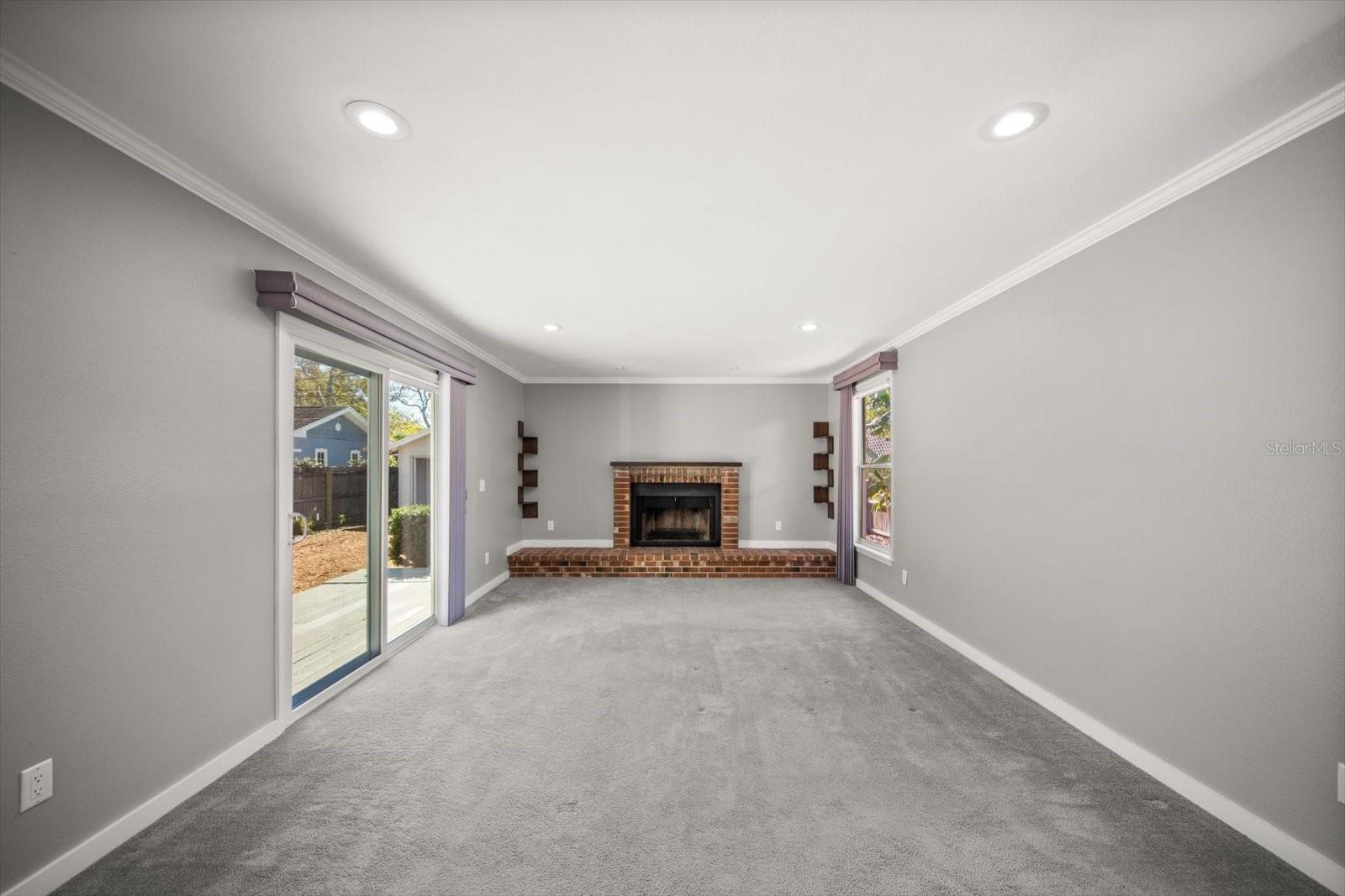 Image 14 of 30 For 1245 Idlewild Drive